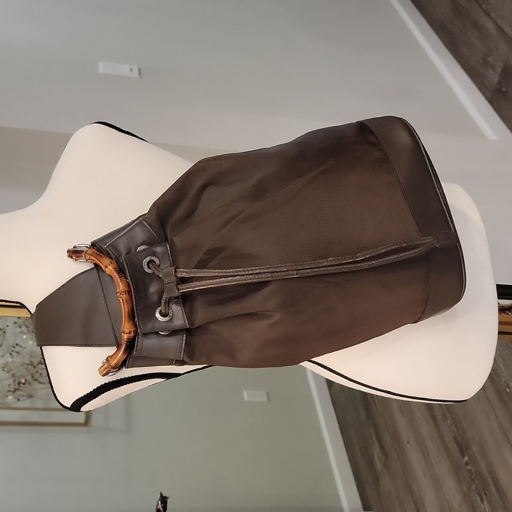 Elegant Brown Leather Women's Bag